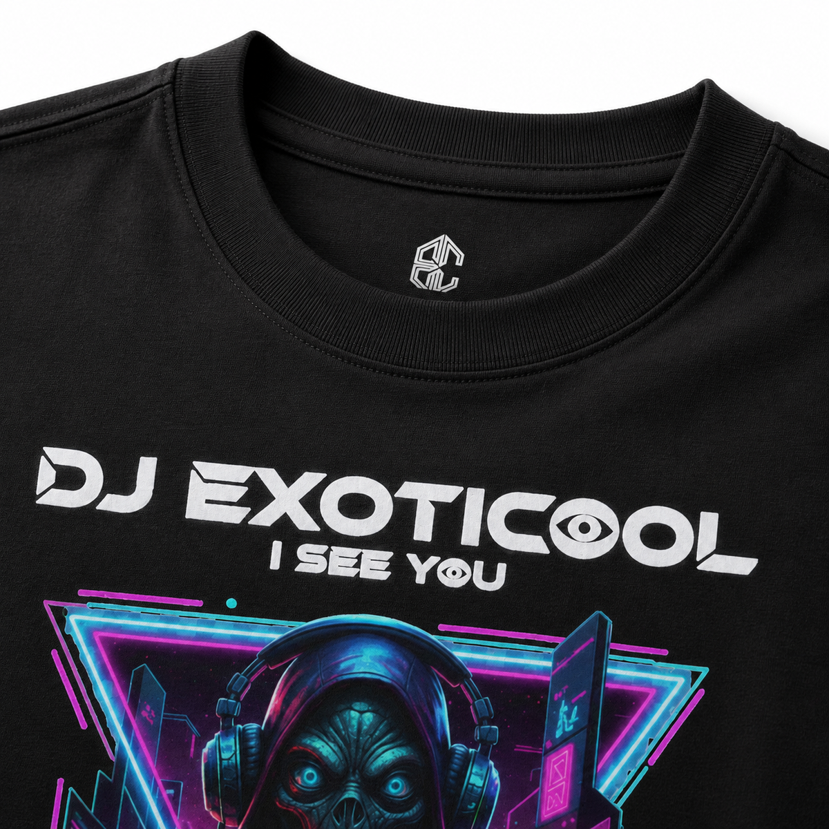 Close-up of DJ Exoticool I See You tee print, collar and fabric detail
