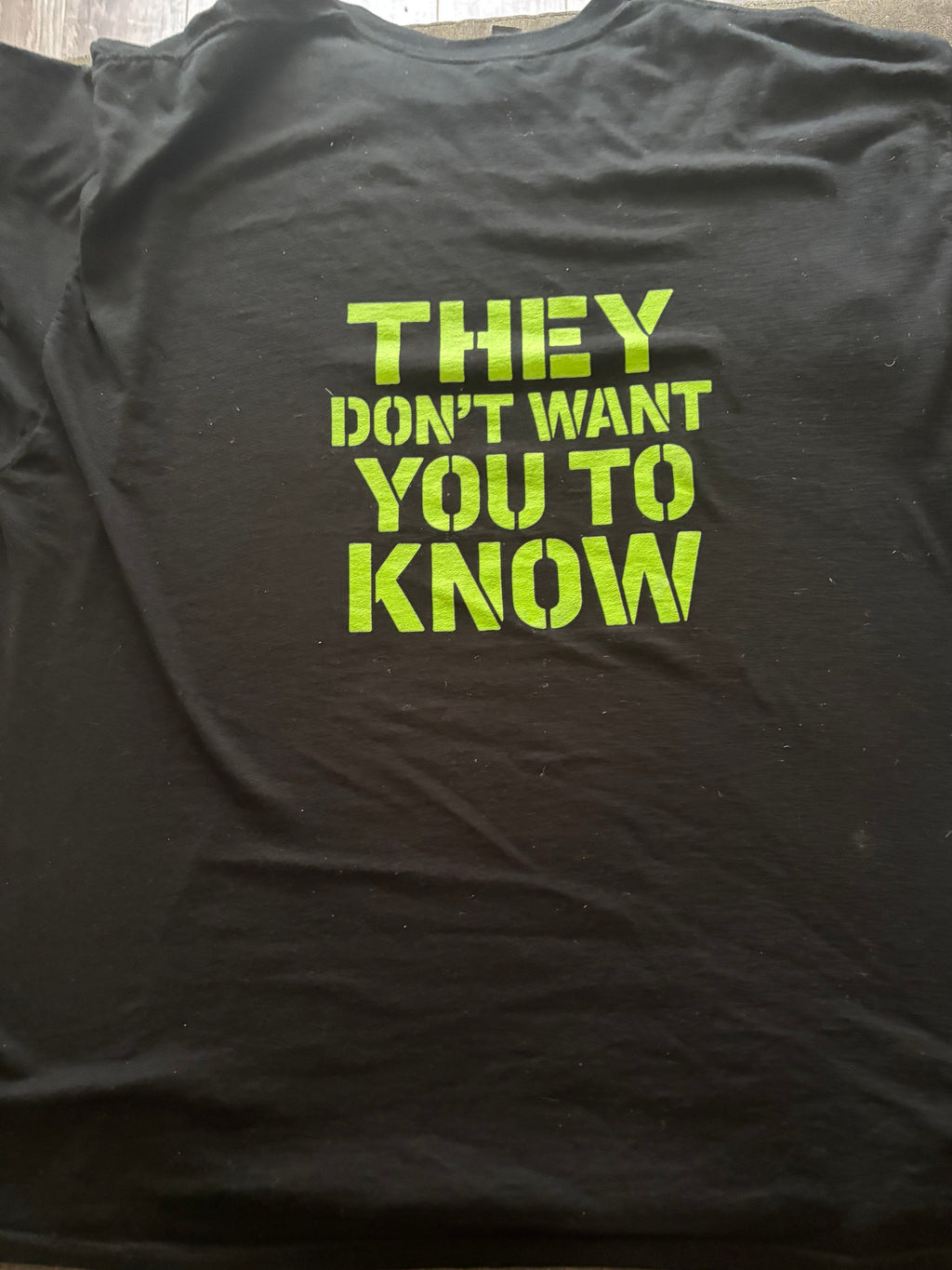 Exoticool-They-Dont-Want-You-To-Know-Alien-Signal-Tee-Back-Print-Neon-Green-Streetwear